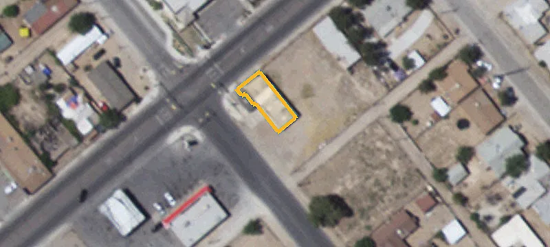800 Fabens St