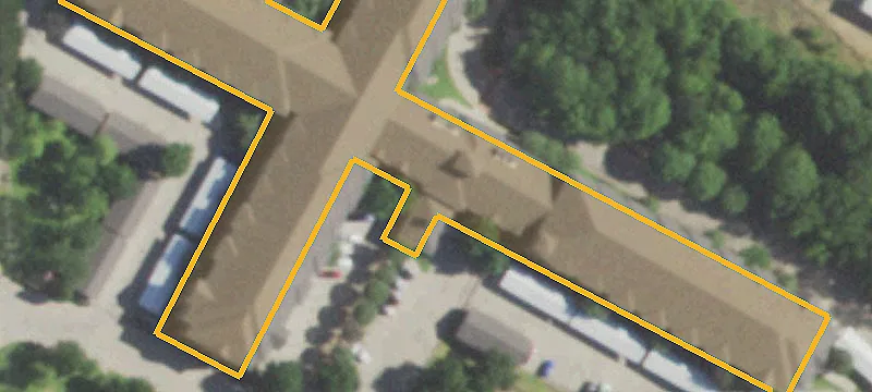 1600 Main St