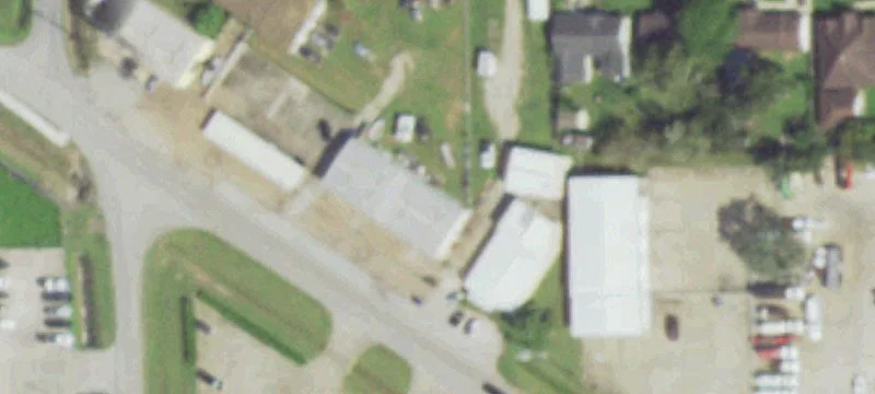 300 Commerce St