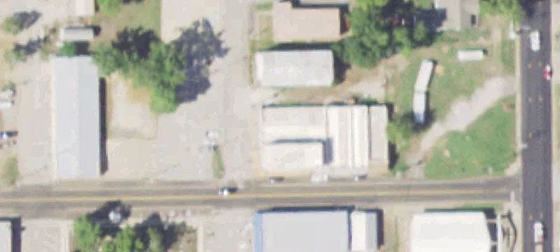 160 Oak St