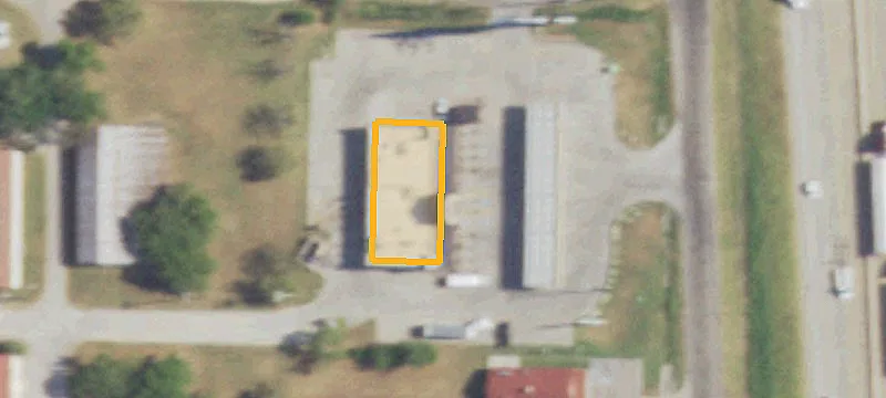305 Frontage Rd