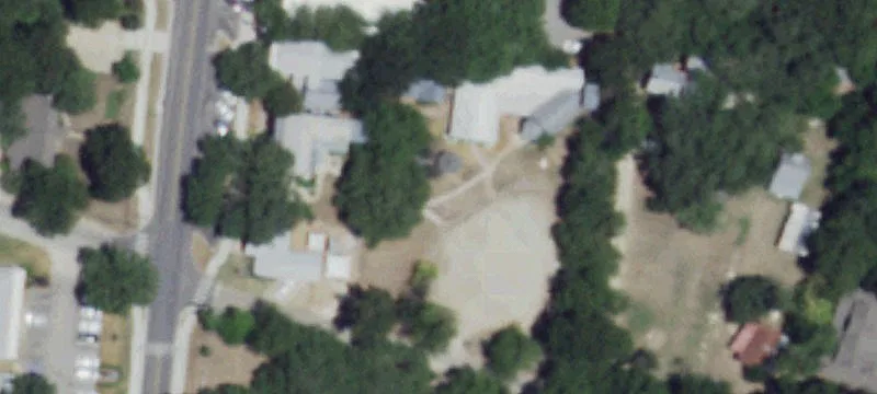 70 Pace Park Rd