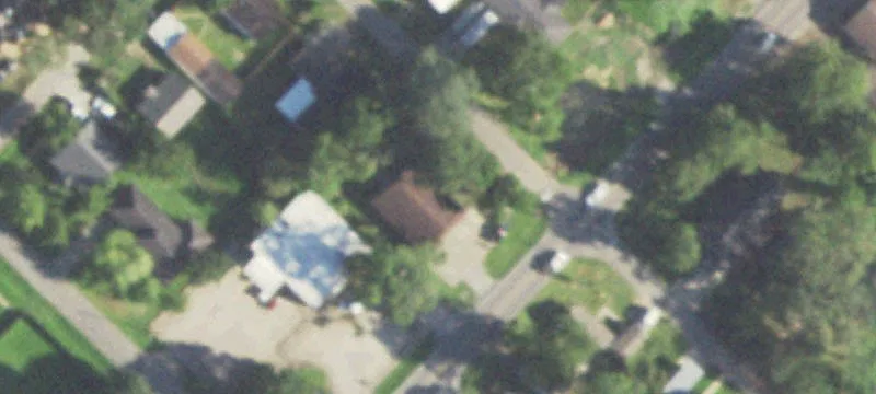 307 2nd St