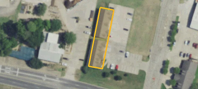 408 Sapphire Blvd