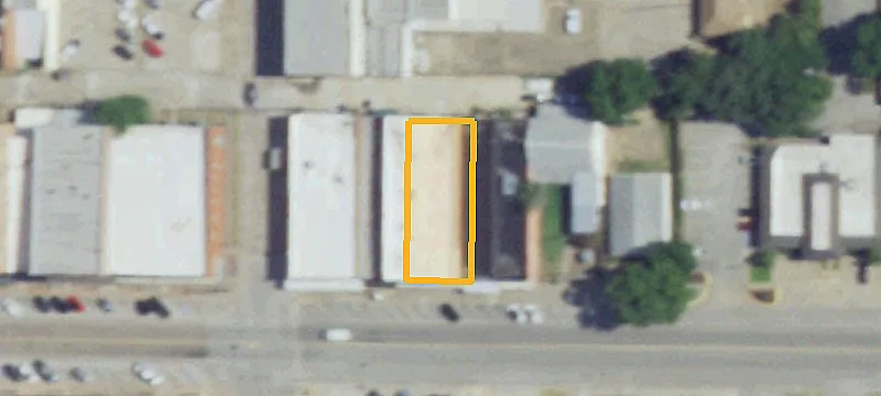 207 Elm St