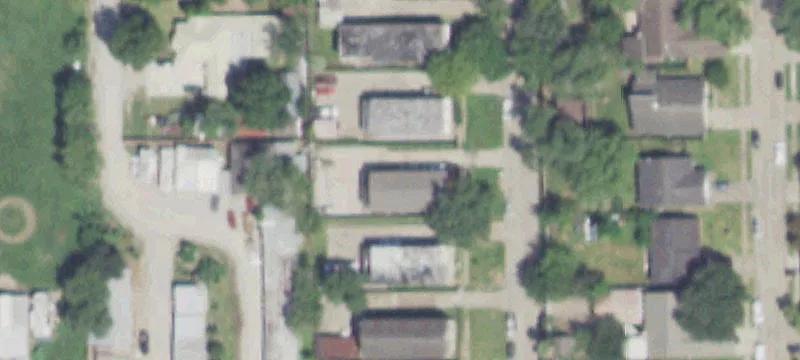 1010 Vlg Ct, Unit 4