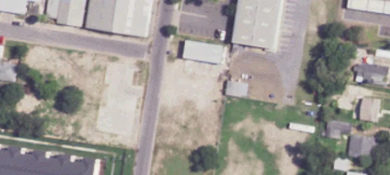 100 Us Hwy 83