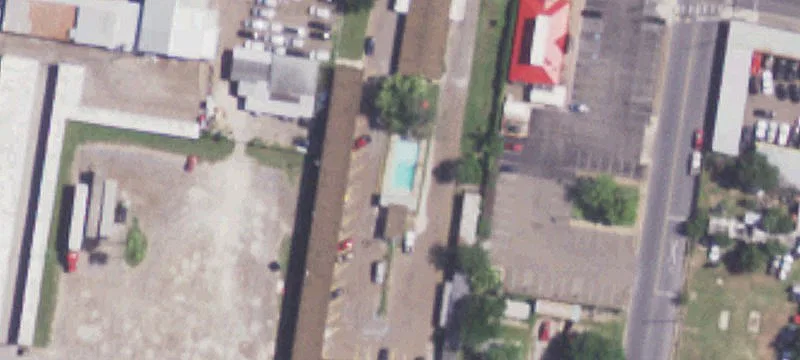 1007 Us Hwy 83