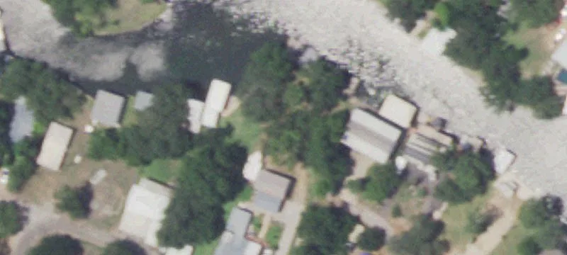 102 Highland Ln