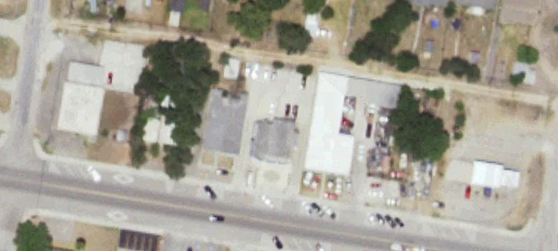 819 Main Ave
