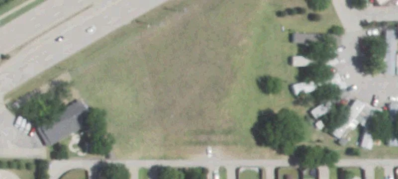 8100 Lakeview Pkwy