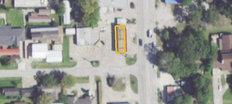 128 Main St