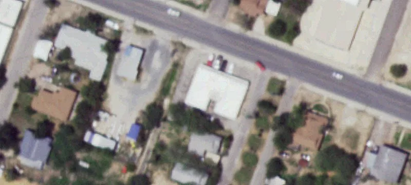 1006 Pena St