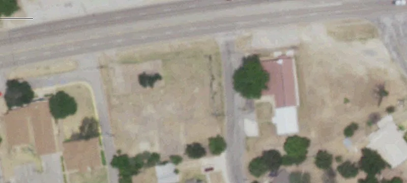 1104 Main St