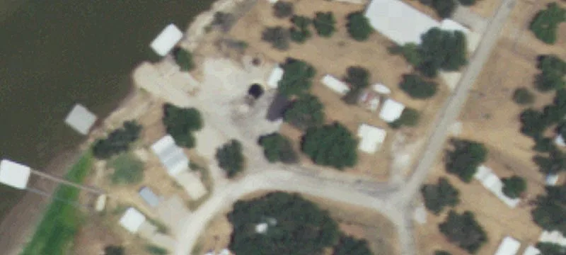4140 Lk Shr Dr