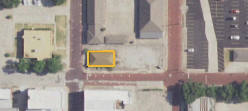 200 Dixon St