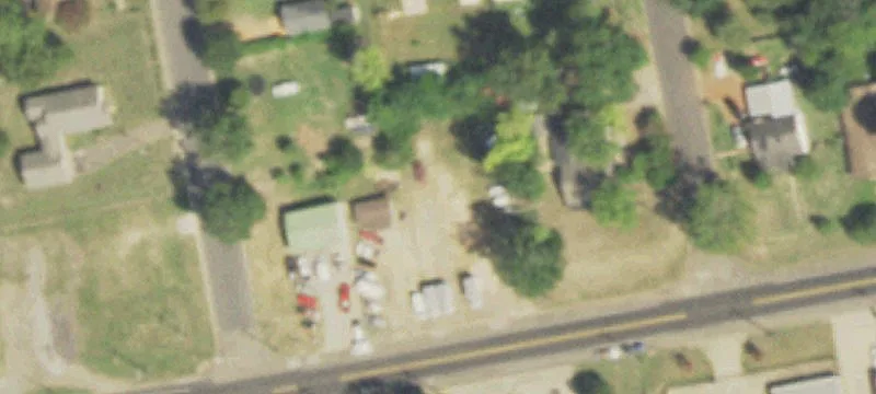 1204 Main St