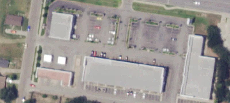 306 Main Ave