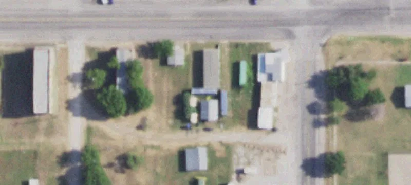 609 Broadway Ave
