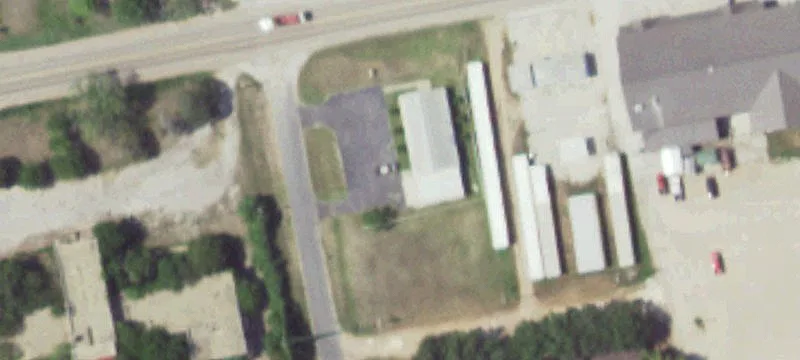640 Main St