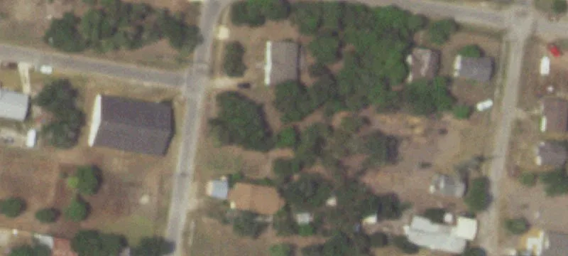 114th Carl St