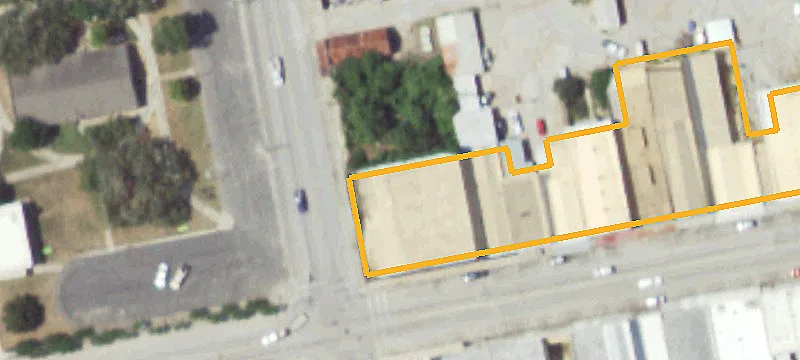 101 Main St