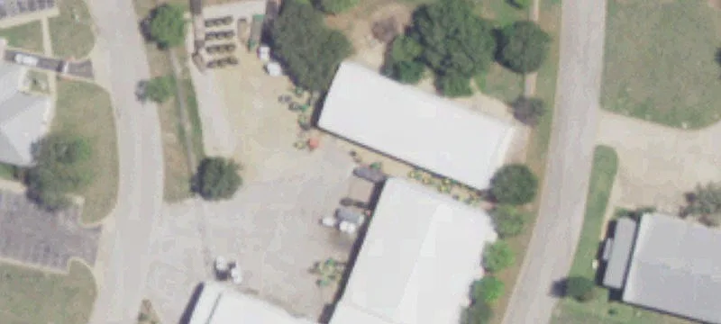 809 Steve Hawkins Pkwy