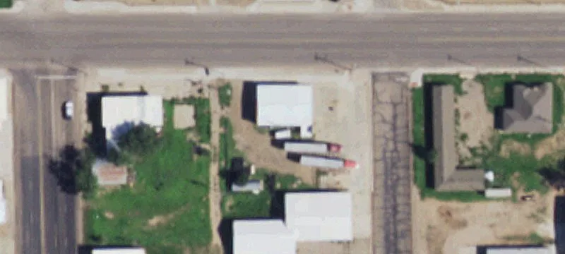 501 1st St