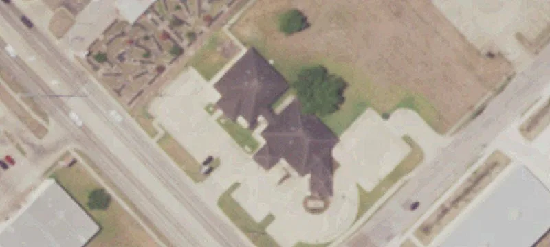 3002 Sam Houston Dr