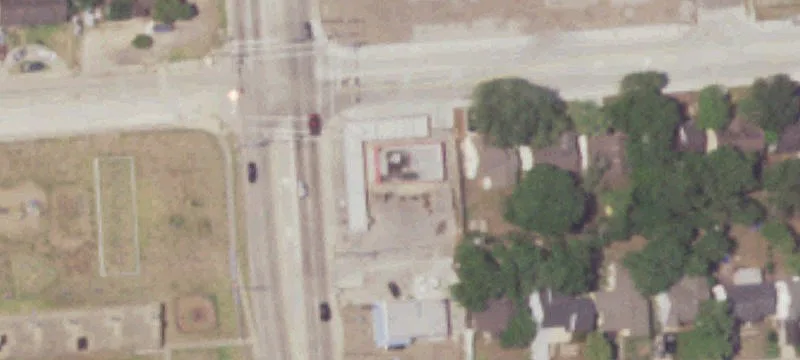 3808 Laurent St