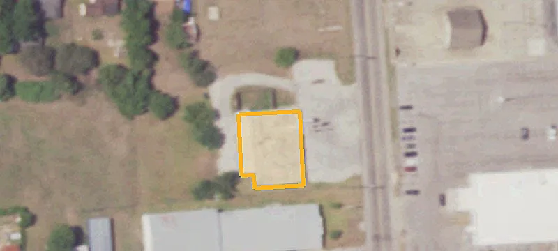 5009 Country Clb Dr