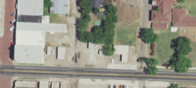 301 Main St
