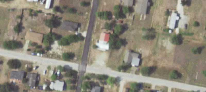 301 Holmes St