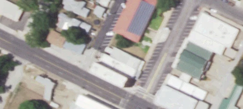 305 Main St