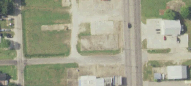 1320 Ave F F