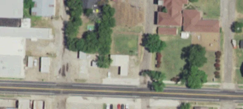 305 Main St