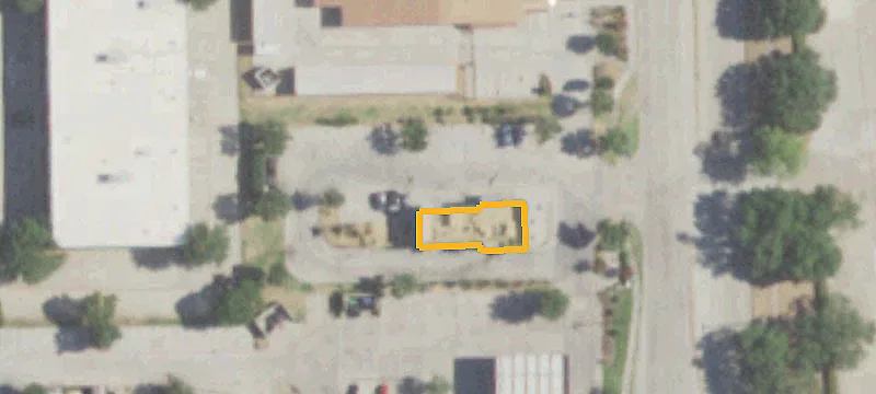 2452 Luna Rd