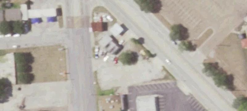 911 Sam Houston Dr