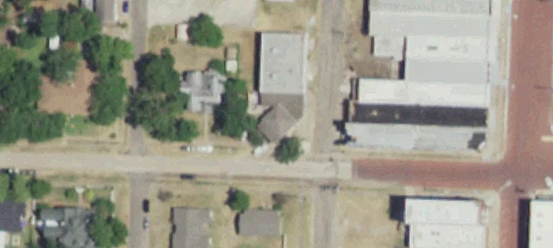 200 Market W St