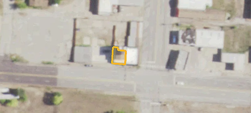 100 Frnt St