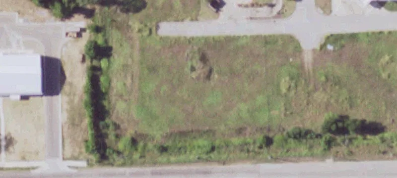1651 Hwy 71st E