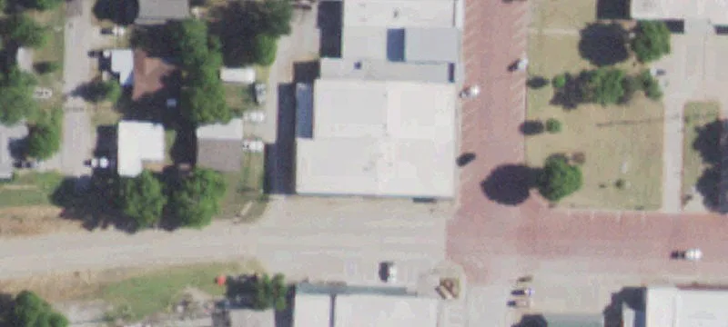 121 Connett St