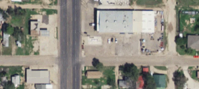 512 Hall Ave