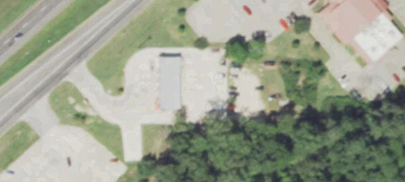 960 Hwy 59th N Loop