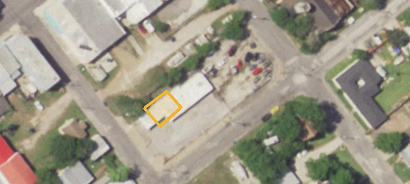 213 Live Oak St