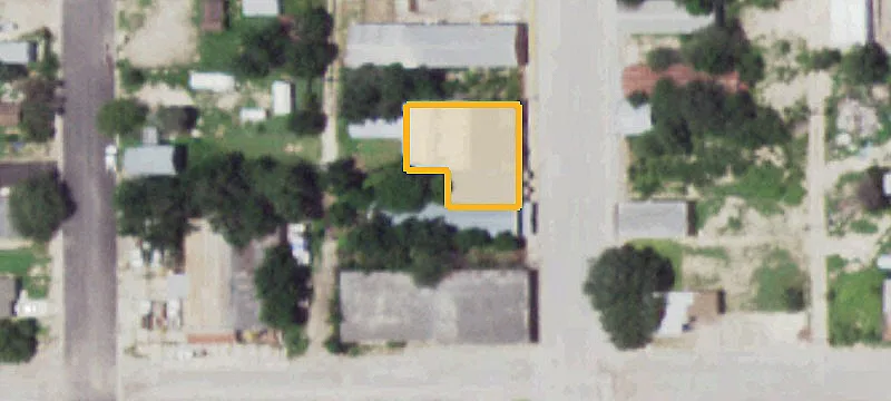 215 Main St