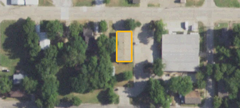 824 Main St