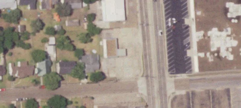 2801 Laurent St