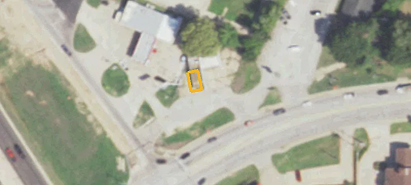 3128 Montgomery Rd