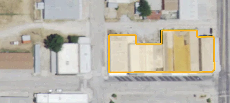 135 Grand Ave